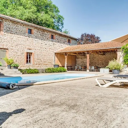Feriehus Chateau Sleeps 20 Pool Wifi La Pacaudière